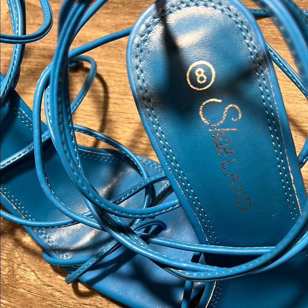 ❌SOLD❌Blue Strappy Lace-Up Heels - Picture 4 of 14